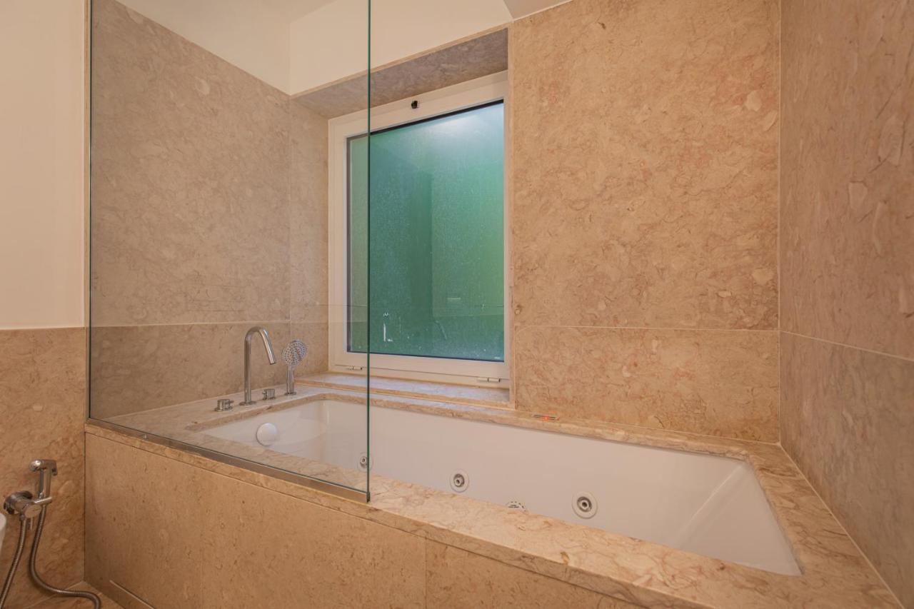 Upscale & Modern 2Bdr Apartment Лиссабон Экстерьер фото