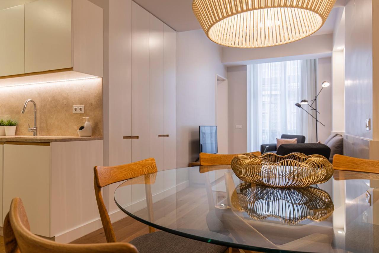 Upscale & Modern 2Bdr Apartment Лиссабон Экстерьер фото